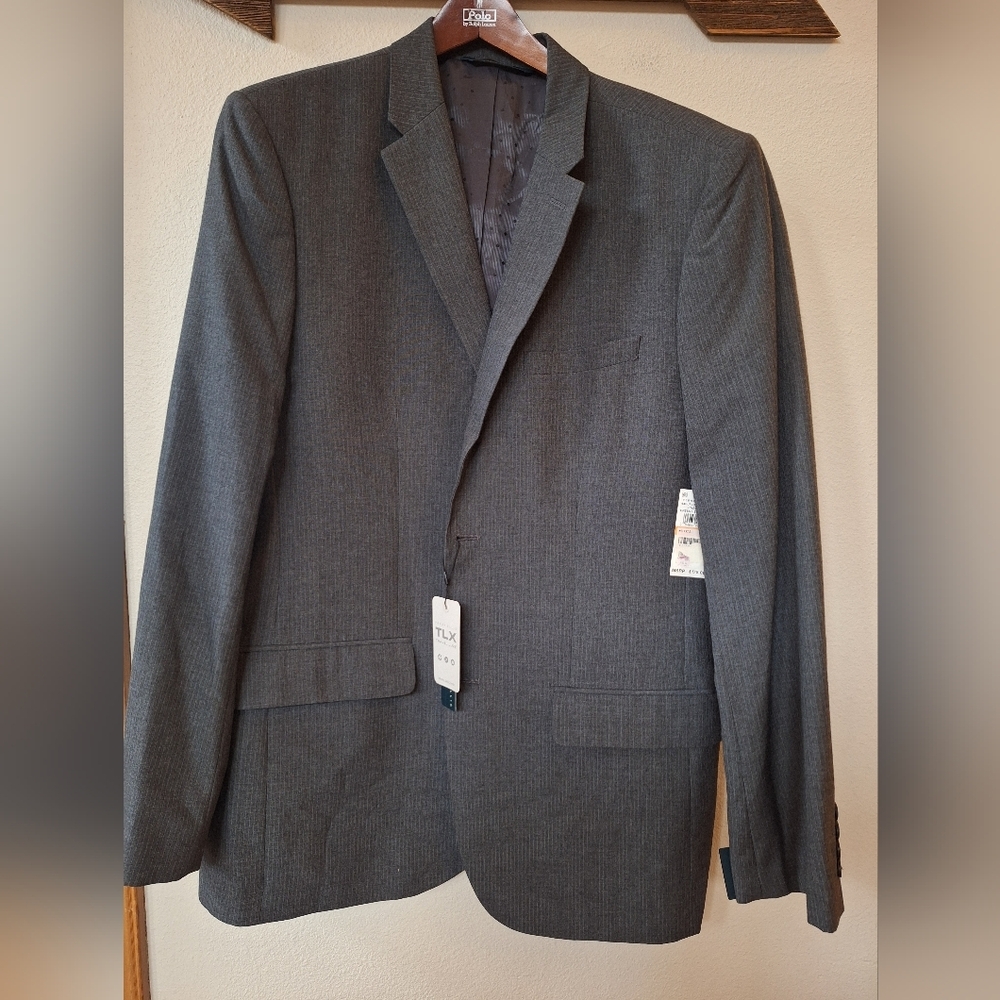 NWT Perry Ellis Travel Luxe Charcoal Pinstriped Sport Coat 2 Button Mens 44 Reg